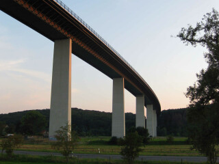 Verbundbrücke Puente de la Pepa in Spanien (Ingenieur: Javier Manterola Armisén)