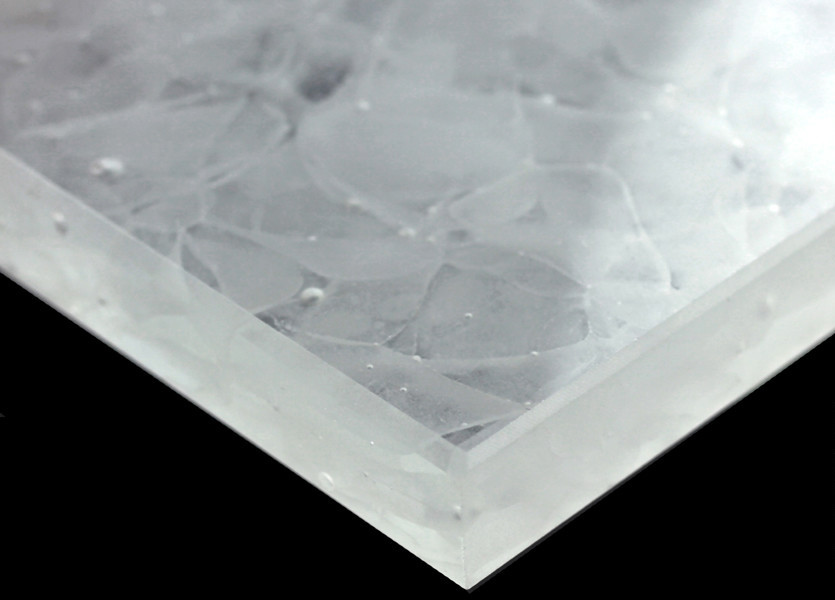 Das Standardmaß der Glastafeln beträgt 2.800 x 1.250 mm, die Standardstärke 20 mm