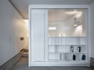 Nordostfassade des Altbaus am Fondamenta San Giobbe in Venedig