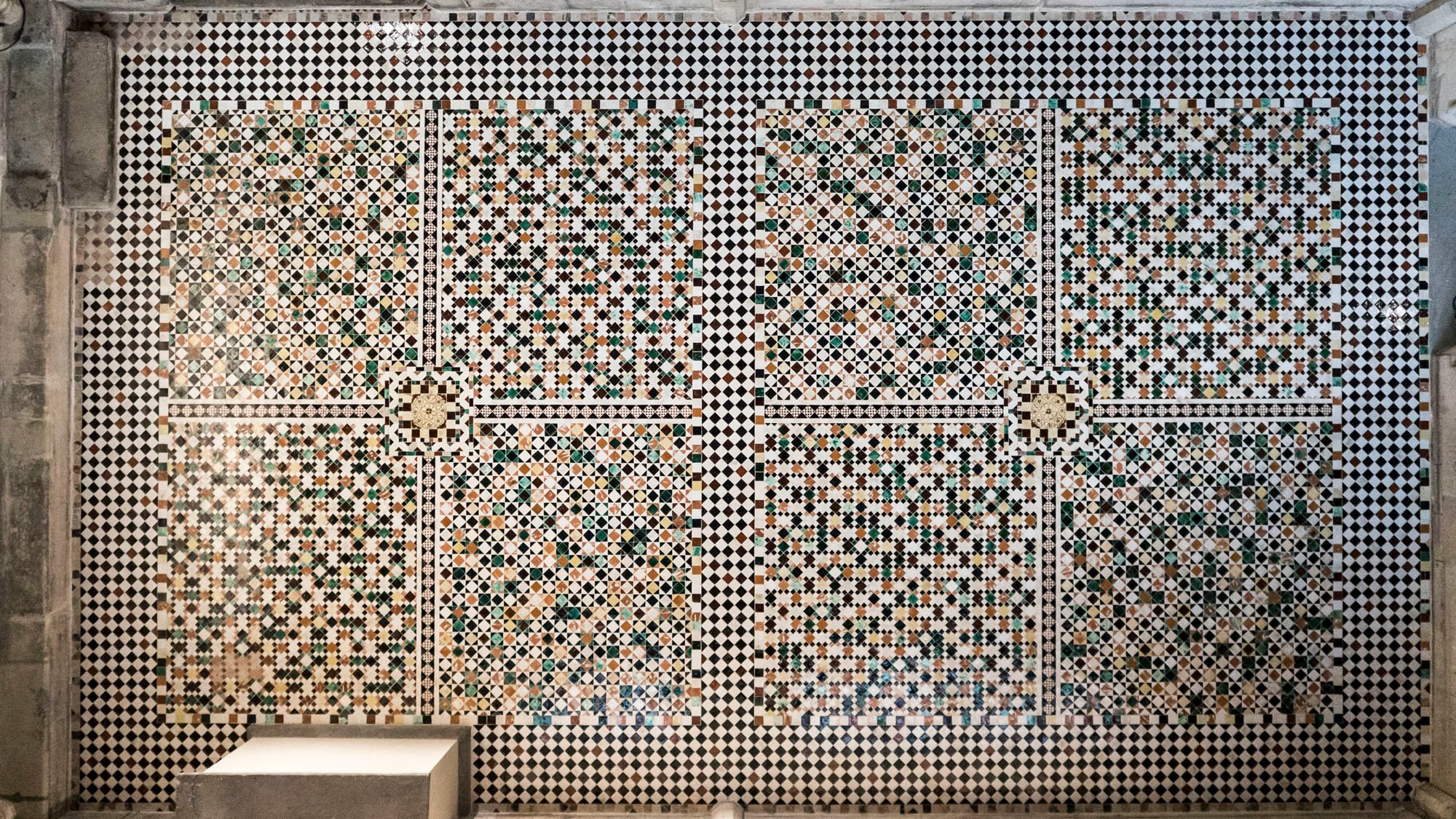 Rekonstruktion Des Mosaikbodens Der Kolner St Gereon Kirche