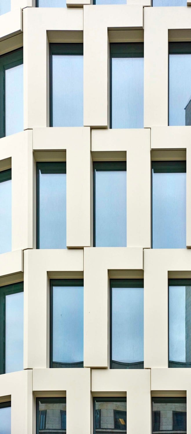 Rund 25.000 Quadratmeter misst die Hochhausfassade 