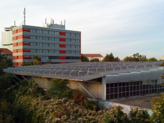 Seit ihrer Einführung im Jahr 2000 ist die EEG-Umlage von 0,20 ct/kWh auf 6,88 ct/kWh in 2017 gestiegen