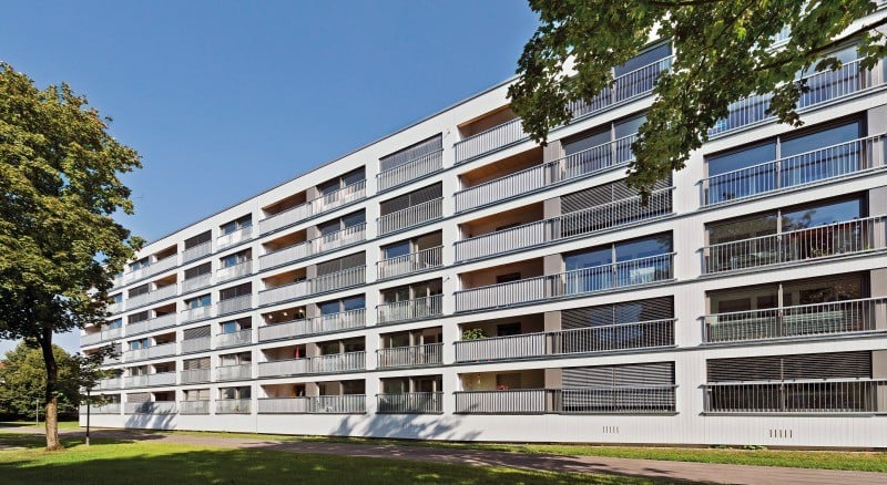 Energetische Sanierung eines Wohnblocks in Augsburg (Lattke Architekten, München)