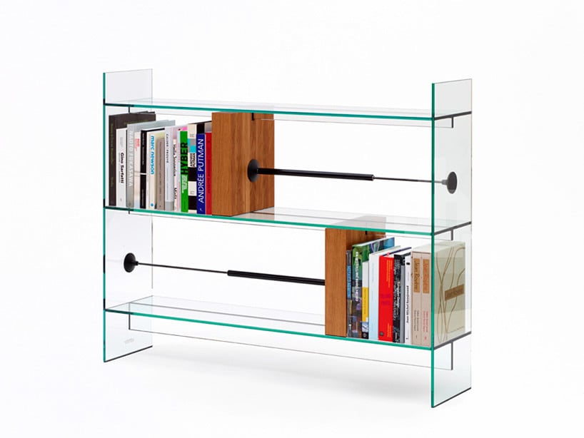 Bücherregal