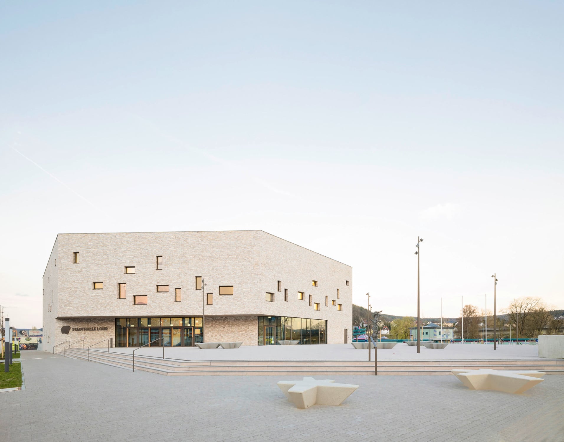 Stadthalle_Lohr_Bez_Kock-02