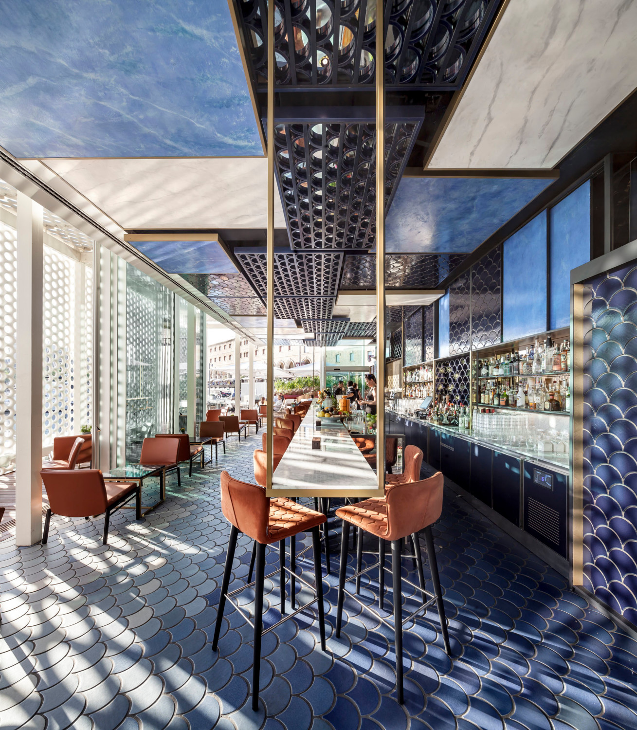 Blue_Wave_El_Equipo_Creativo_Barcelona_02