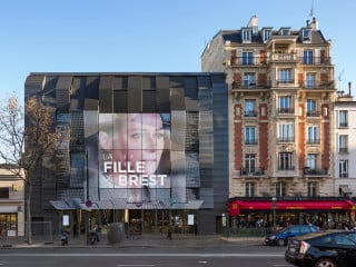 Das durch Manuelle Gautrand umgebaute Cinéma Gaumont Alésia befindet sich im Pariser Viertel Montparnasse