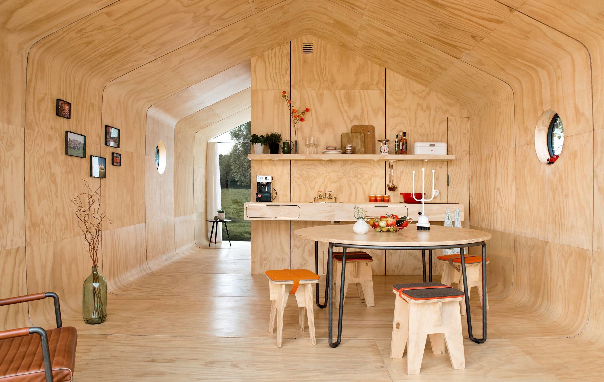 k-Wikkelhouse-livingroom_YW-hr.jpg