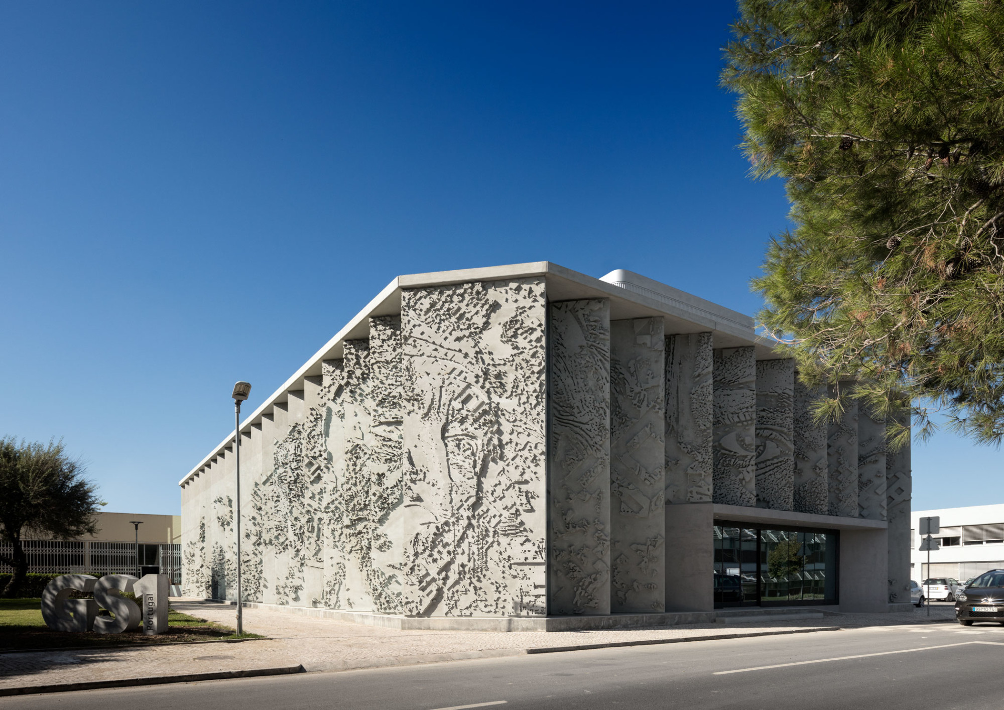 GS1_Portugal_in_Lissabon_Promont&oacute;rio Architects2k.jpg