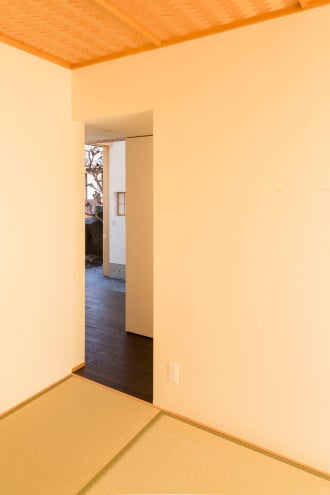 Wochenendhaus in Kumano-cho | Schiefer | Wohnen/EFH | Baunetz_Wissen