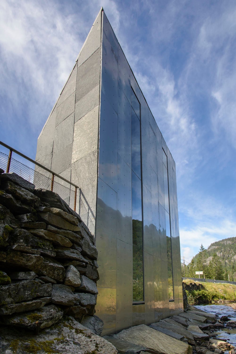 Skjervsfossen_03_Photo_Steinar_Skaarb.jpg