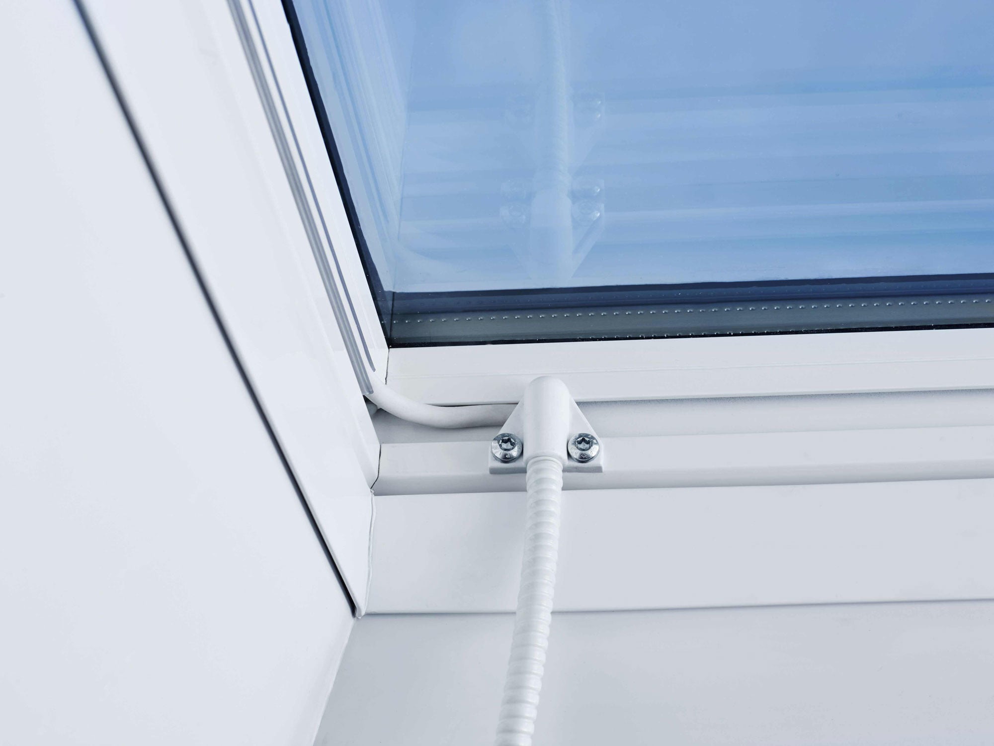 Das Essmann Flachdachfenster als öffenbare Variante zur Be- und Entlüftung 