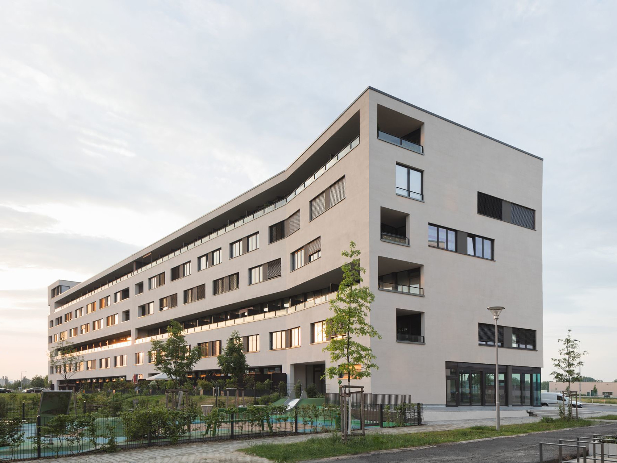 Wohnblock Tetris In Berlin wohnblock tetris in berlin mauerwerk wohnen mfh Wohnblock Tetris In Berlin wohnblock tetris in berlin mauerwerk wohnen mfh