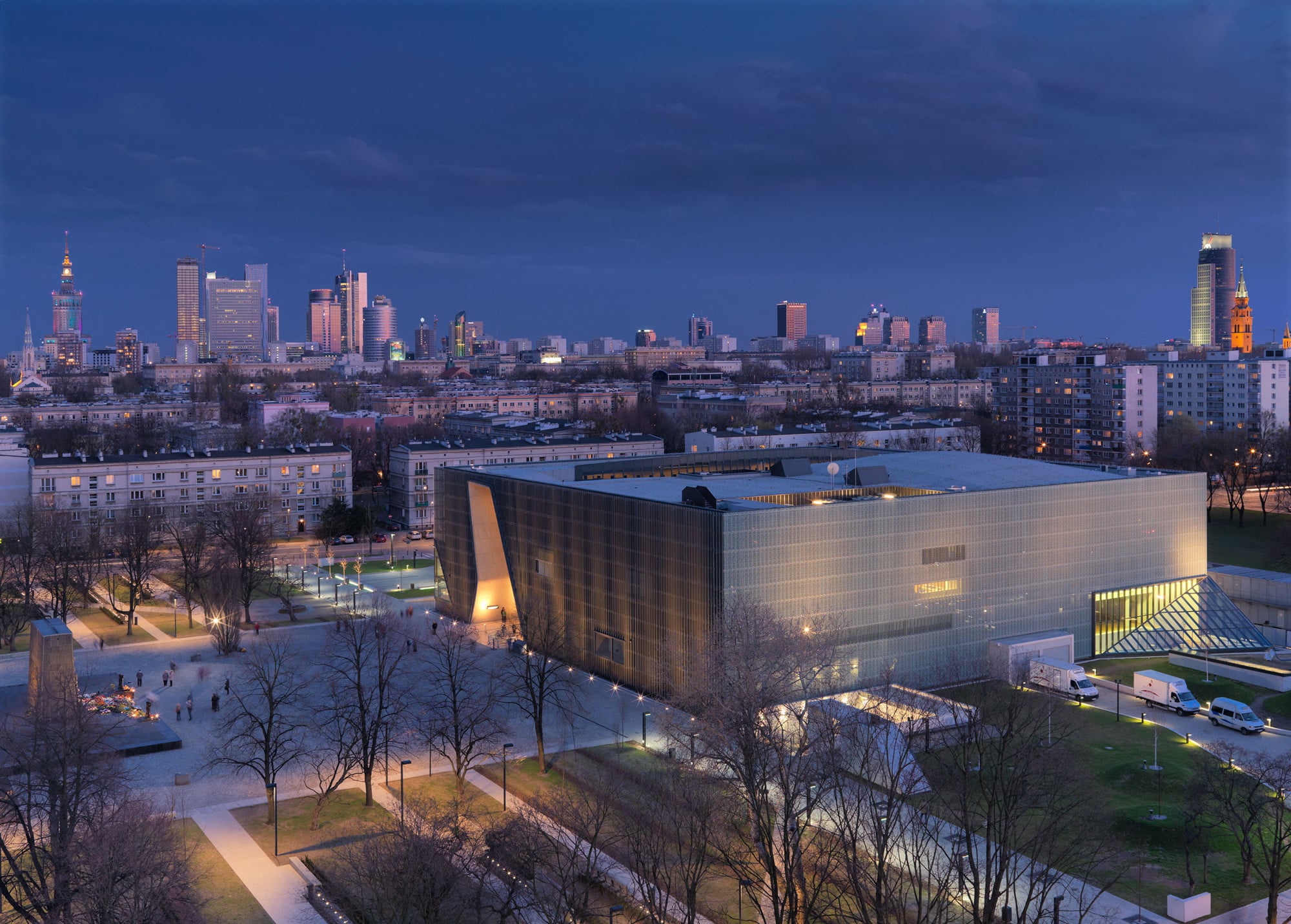 Polin Museum der Geschichte der polnischen Juden in Warschau Glas