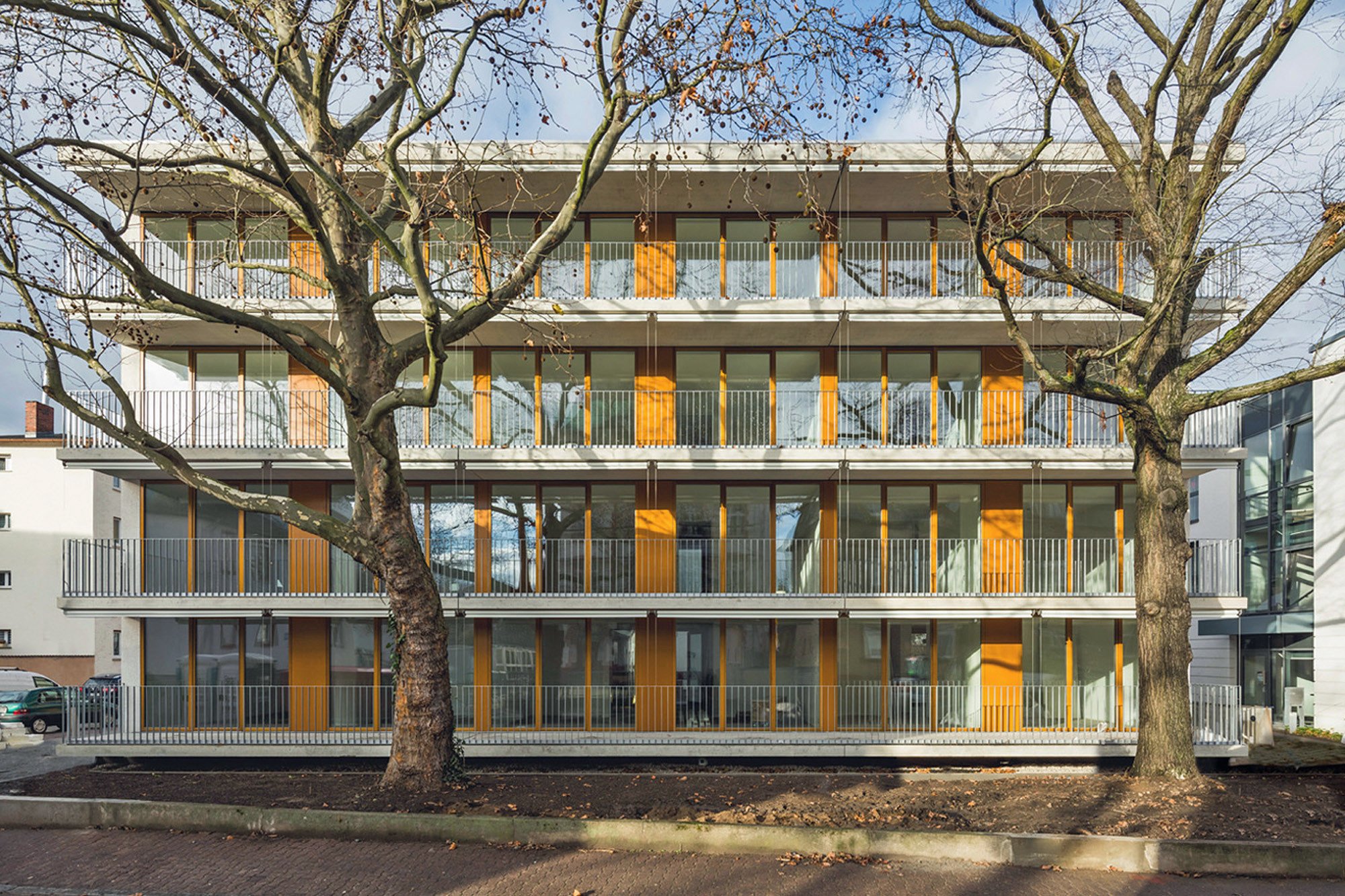 Seniorenwohnhaus St Josef In Frankfurt Am Main Flachdach Wohnen Baunetz Wissen