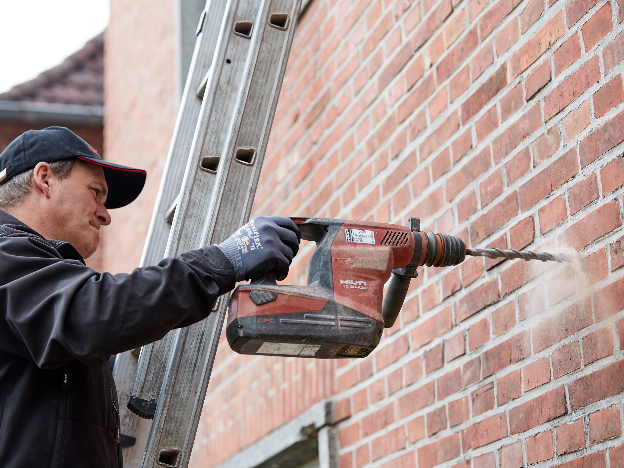 Einblasdämmung aus Steinwollegranulat Dämmstoffe Produkte