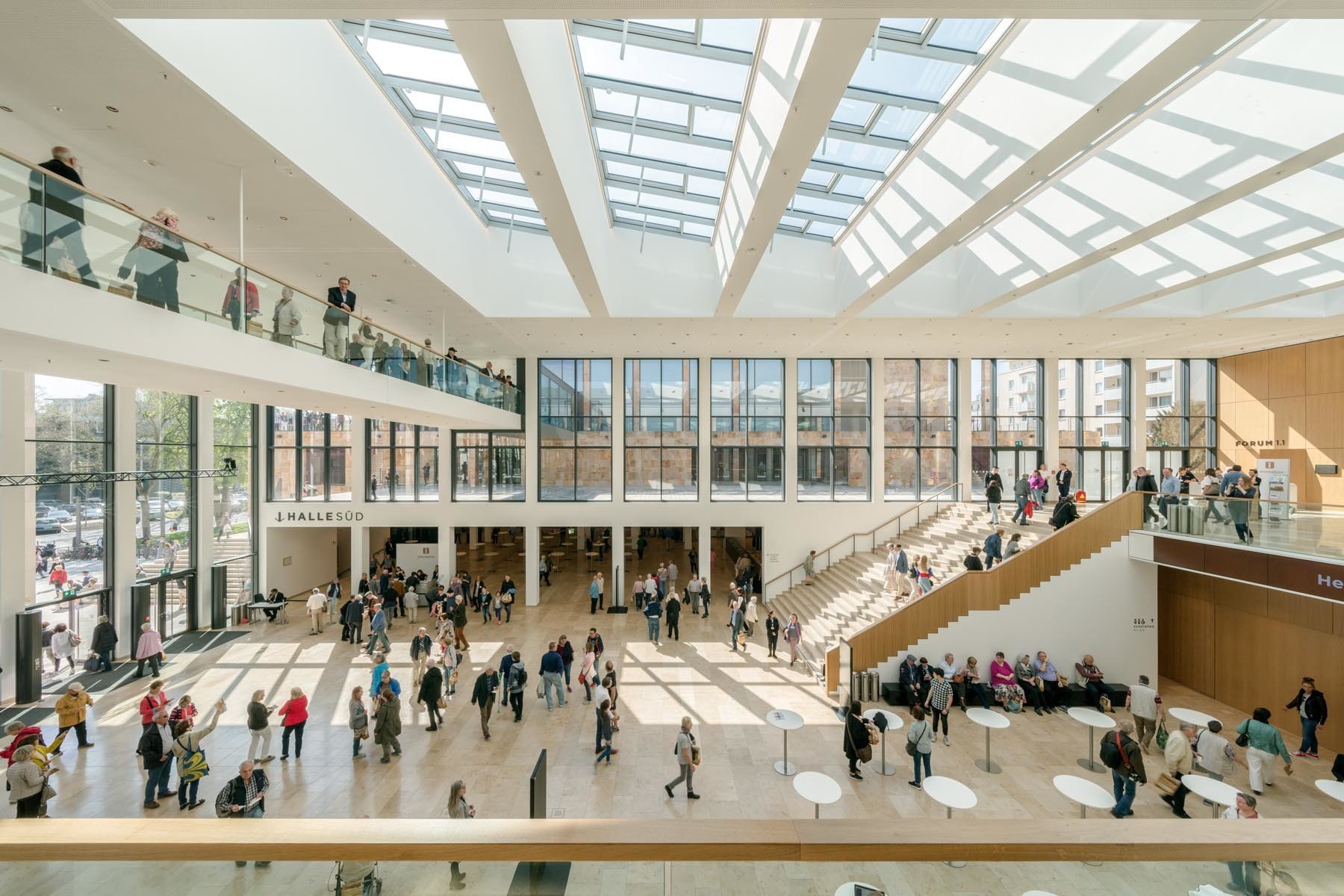 Rhein Main Congress Center in Wiesbaden | Fliesen und ...