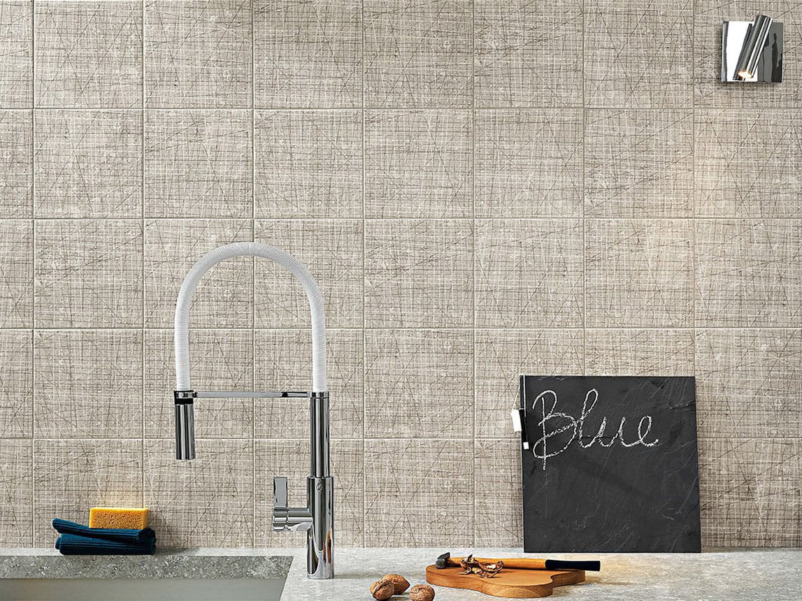 Natursteinoptik ohne die Nachteile von Naturstein bietet die keramische Fliesenkollektion Nord des Herstellers Fap Ceramiche