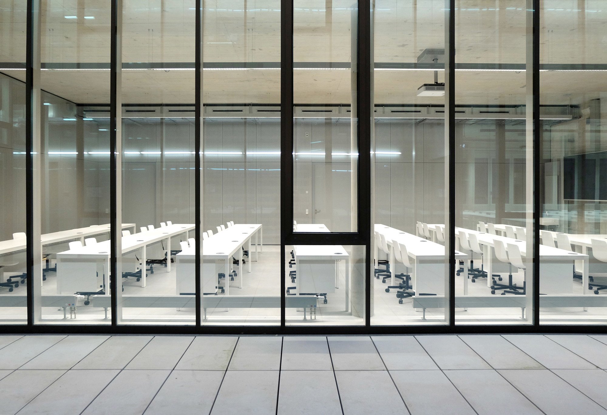 Neue Architekturfakultat Der Hft In Stuttgart Licht Kultur Bildung Baunetz Wissen Auch in diesem wintersemester finden an der fakultät architektur und gestaltung der hft stuttgart wieder fachvorträge im. hft in stuttgart
