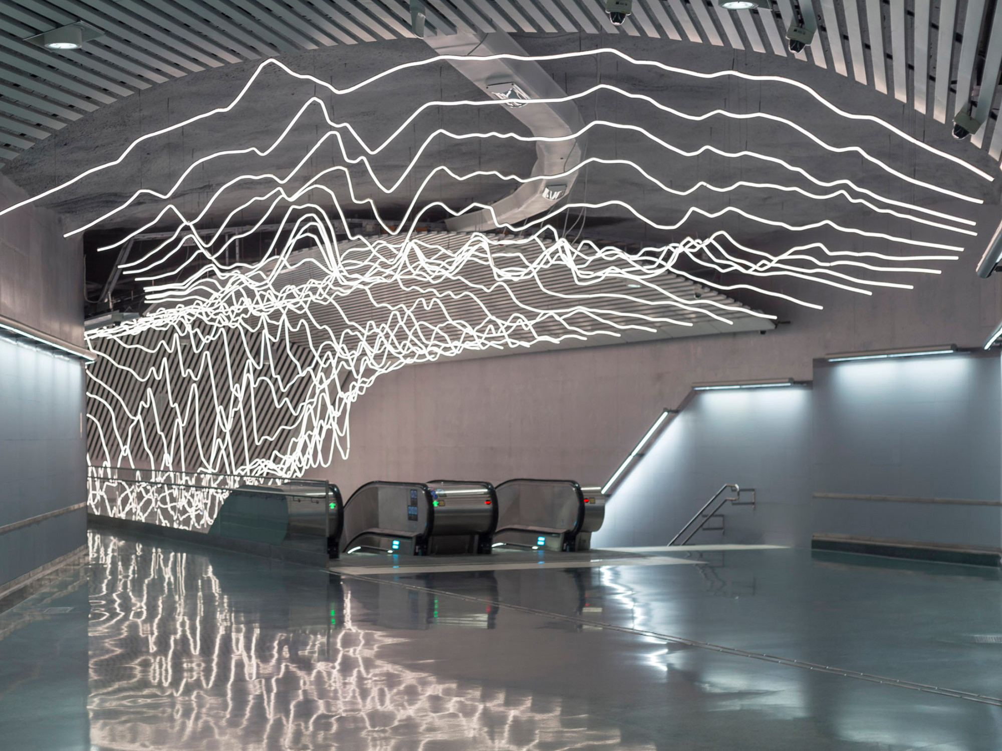 Erhellende Markierung und Kunst am Bau: Lichtinstallation von David Svensson in Stockholm