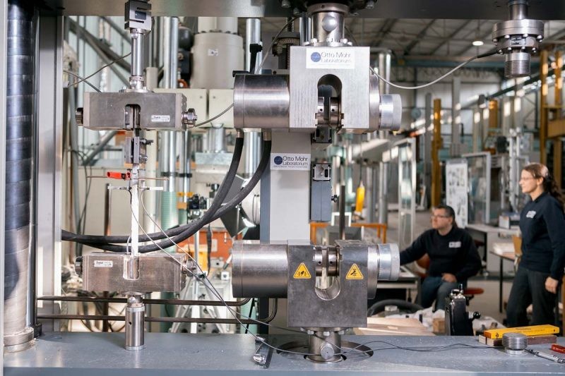 Herstellung von Carbonbeton unter Laborbedingungen: Prüfung des Auszugswiderstandes