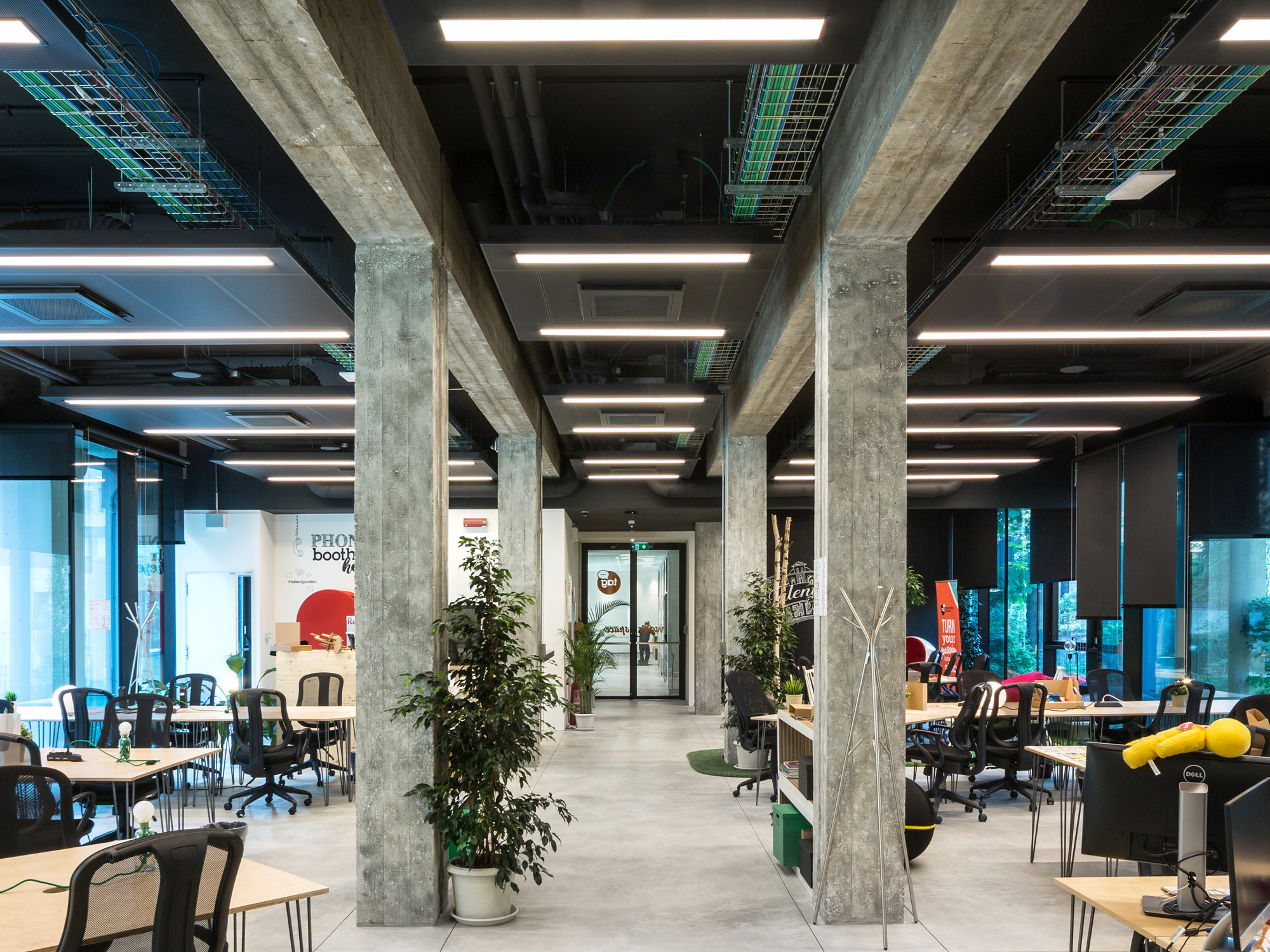 Modernisierung der Fondazione Agnelli in Turin Elektro Büro/Gewerbe