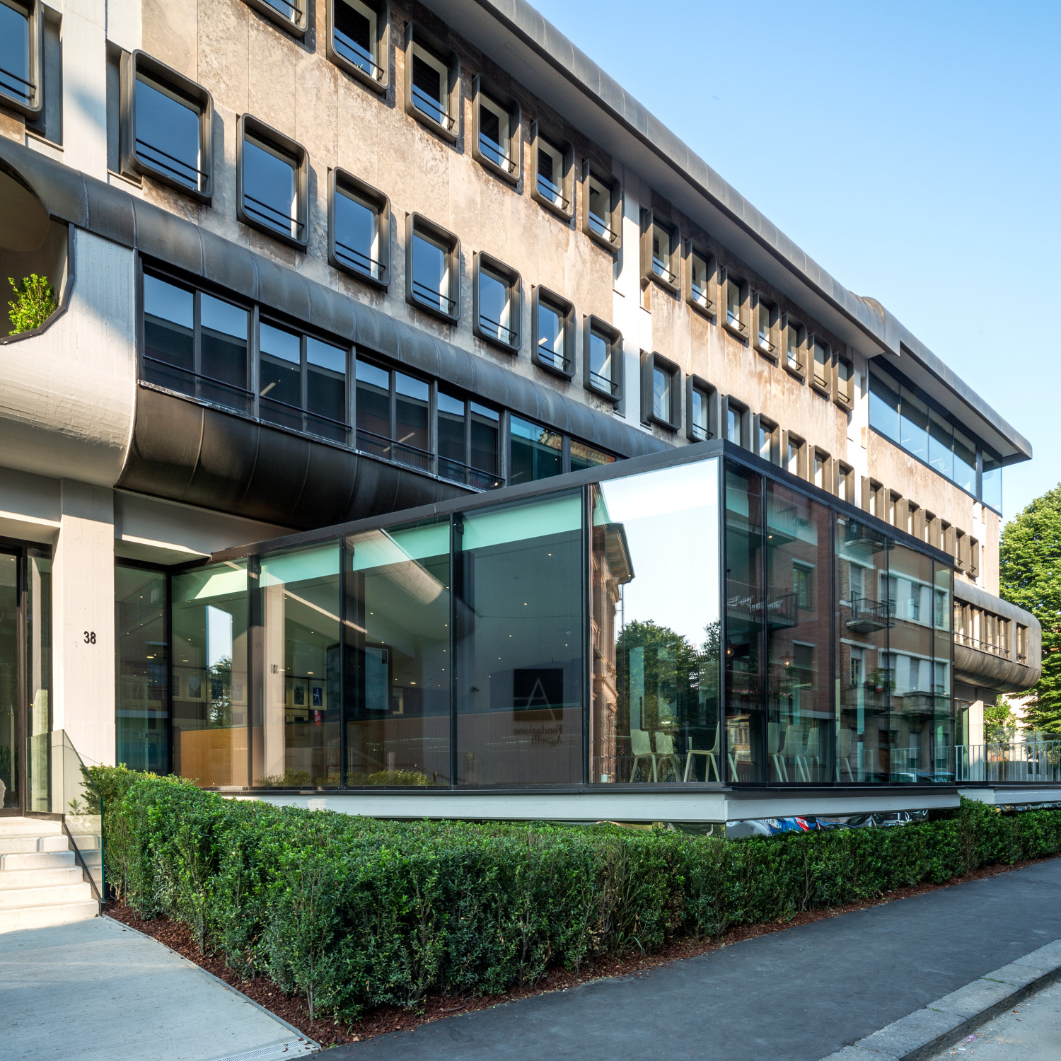 Nach jahrzehntelanger Nutzung stand eine Runderneuerung an, die vom Büro Carlo Ratti Associati geplant worden ist