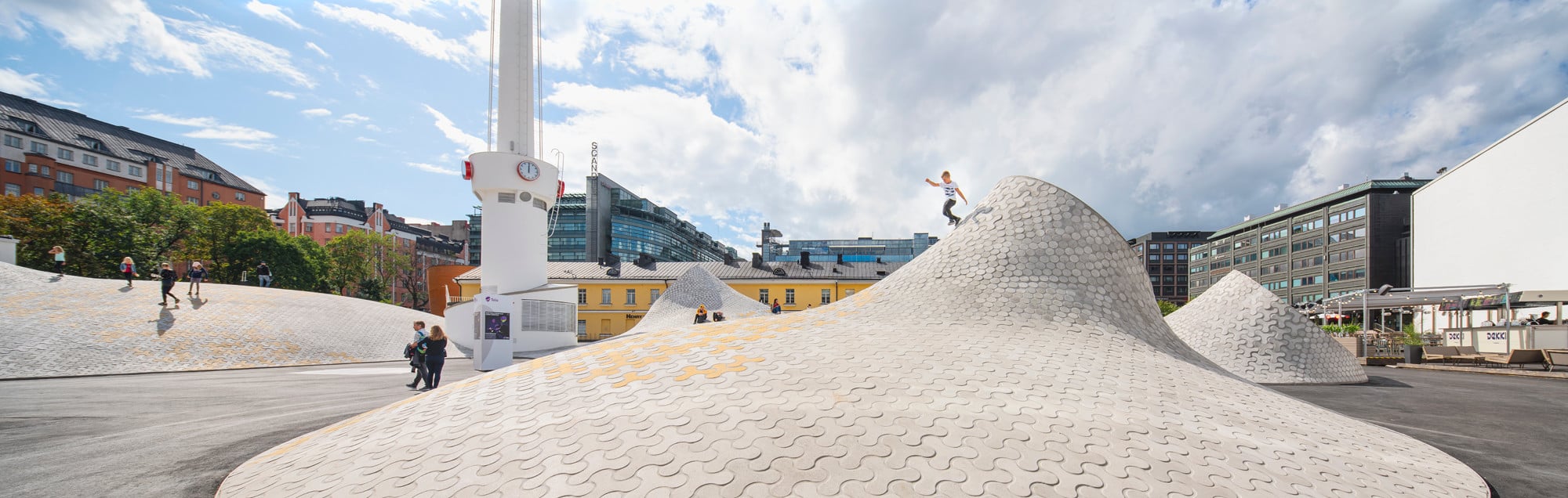Das Grundstück liegt an prominenter Stelle in Helsinki, nicht weit entfernt vom Hauptbahnhof.