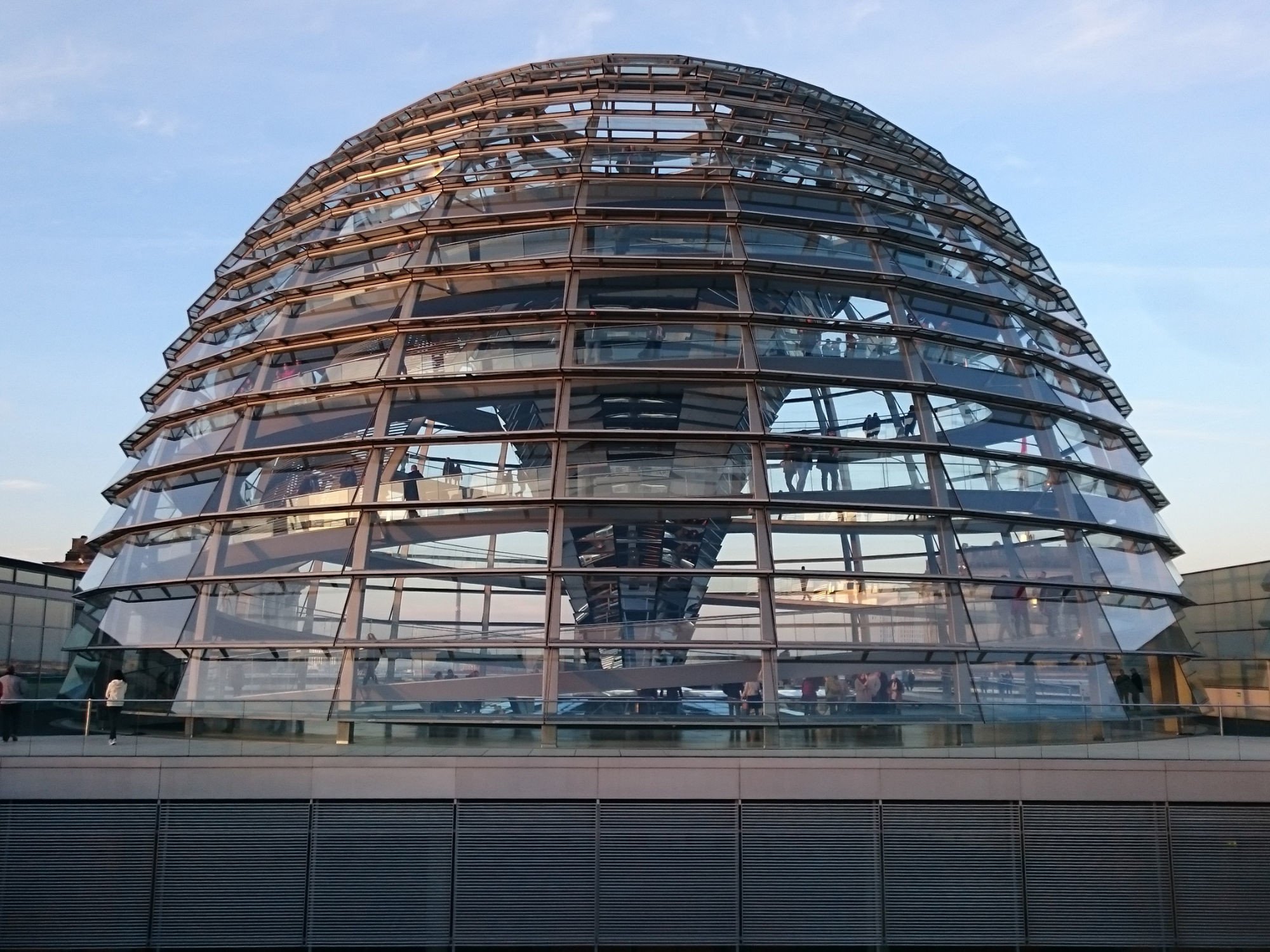 Aussen Oder Innen Sonnenschutz Arten Und Formen Baunetz Wissen