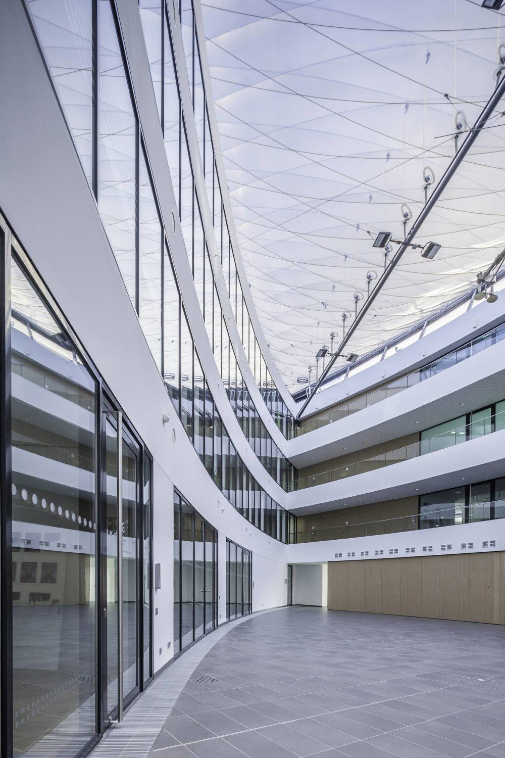 Lilienthalhaus in Braunschweig | Geneigtes Dach | Büro/Gewerbe ... Lilienthalhaus in Braunschweig | Geneigtes Dach | Büro/Gewerbe ...