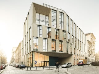 Bürogebäude der Reale Group in Turin