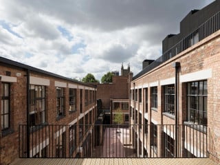 De Beauvoir Block in London