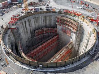 Mit 44 m Tiefe und 50 m Durchmesser ist das Emscher-Pumpwerk in Oberhausen die derzeit tiefste Baustelle im Ruhrgebiet