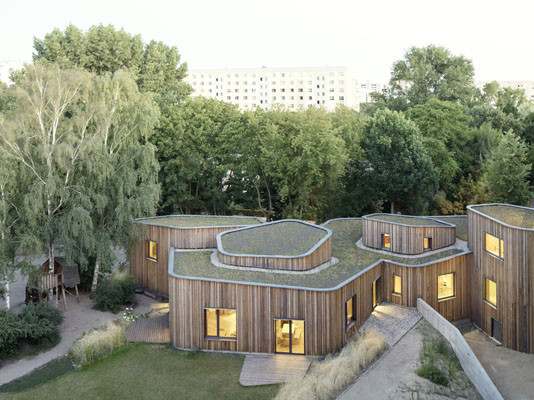 Gewinner Kategorie Wohnungsbau/Neubau: Einfamilienhaus in Stroh in Wurmlingen; Architekt: Otto Merz, Hüfingen