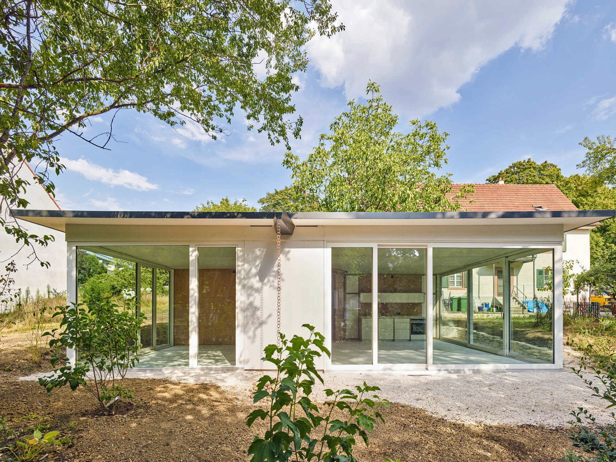 Movable House In Riehen movable house in riehen flachdach wohnen baunetz wissen Movable House In Riehen movable house in riehen flachdach wohnen baunetz wissen