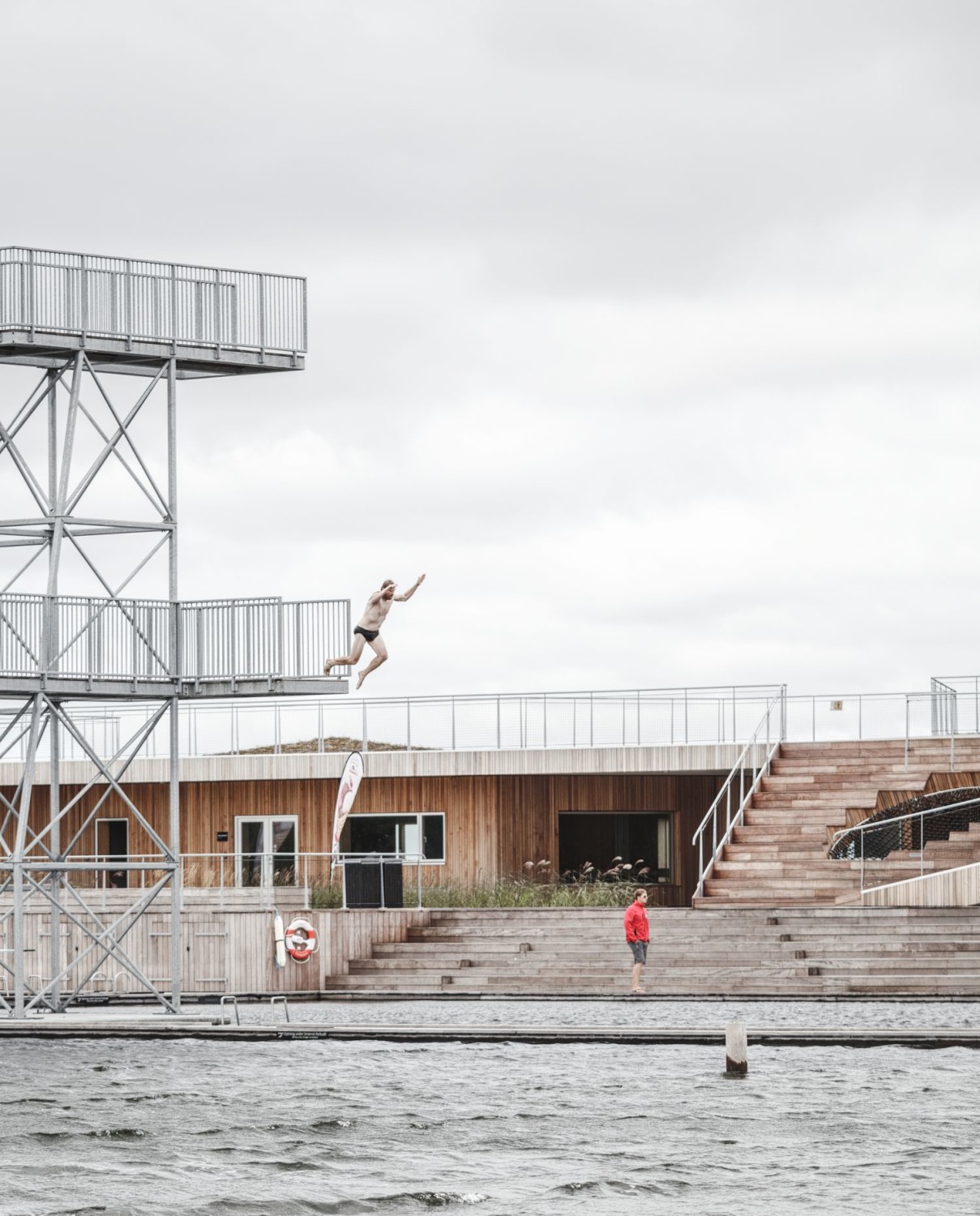 Das Spektrum der sportlichen Möglichkeiten beginnt bei Schwimmen.
