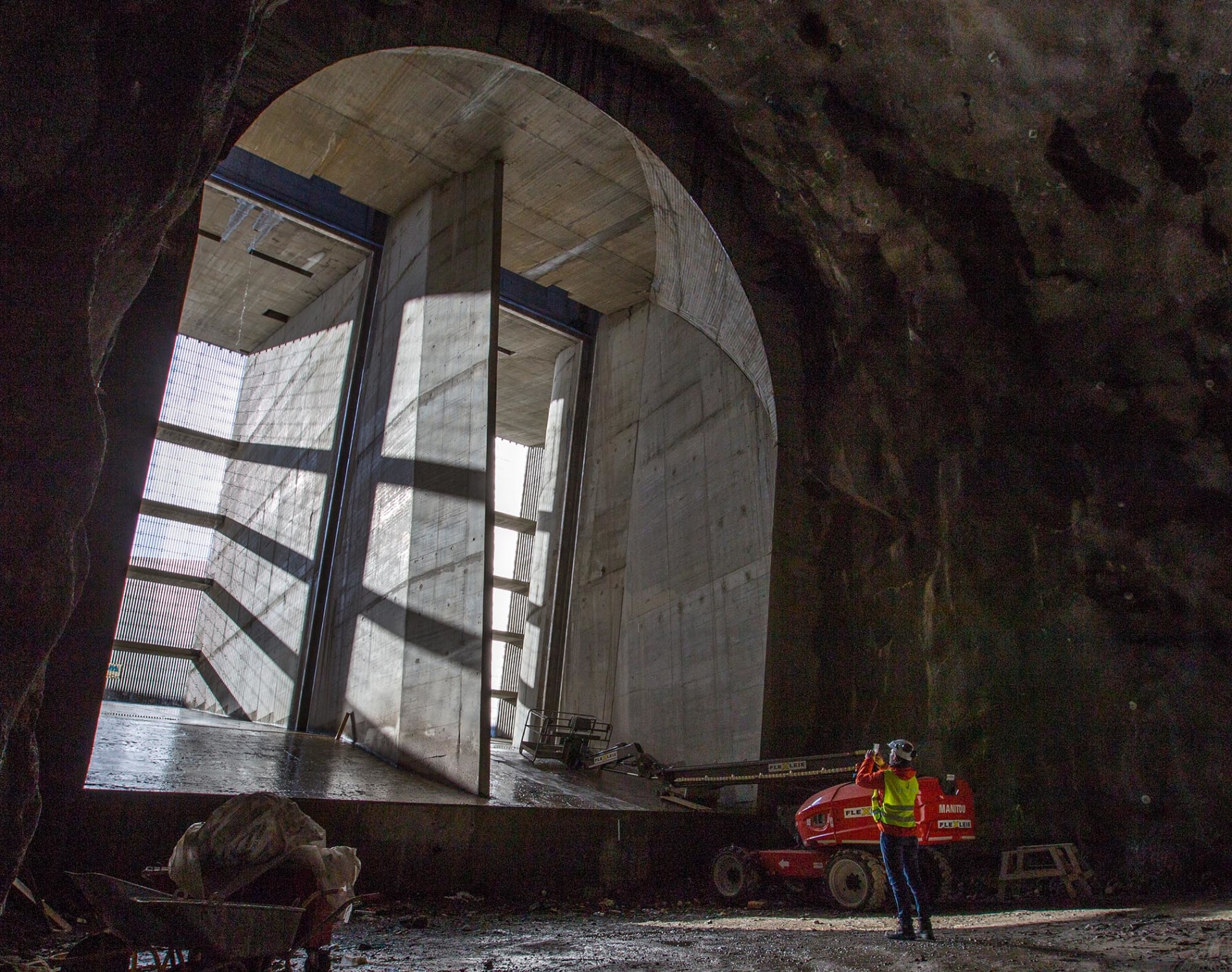 Viel Stahlbeton und beeindruckende Dimensionen: Innensicht auf die Baumaßnahmen am Kraftwerk Vamma 12. 
