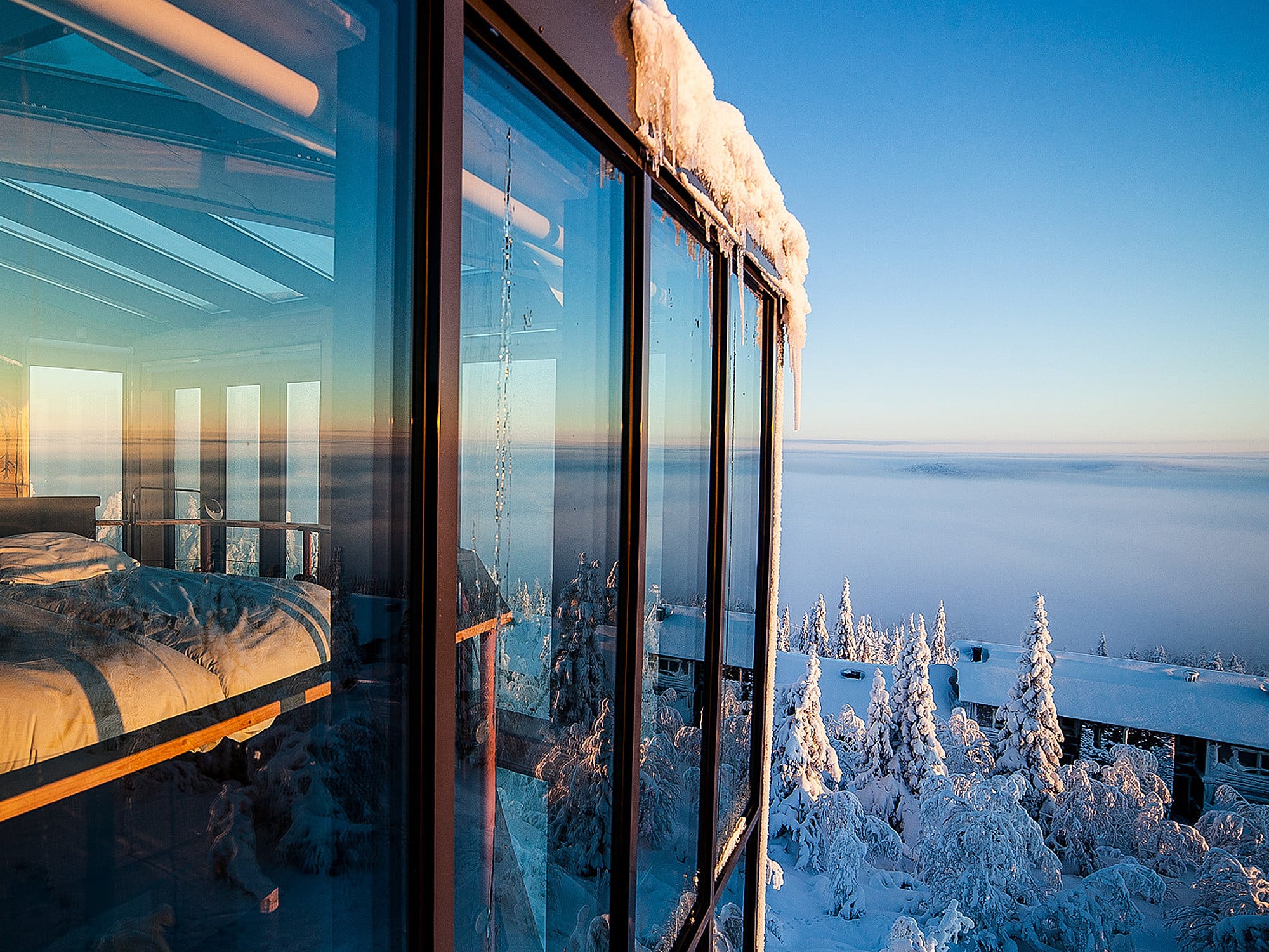 Einen Kaltluftabfall kann das Heizglas genauso verhindern wie Kondensat auf der Glasoberfläche. Schnee können die Gläser zum Schmelzen bringen. 