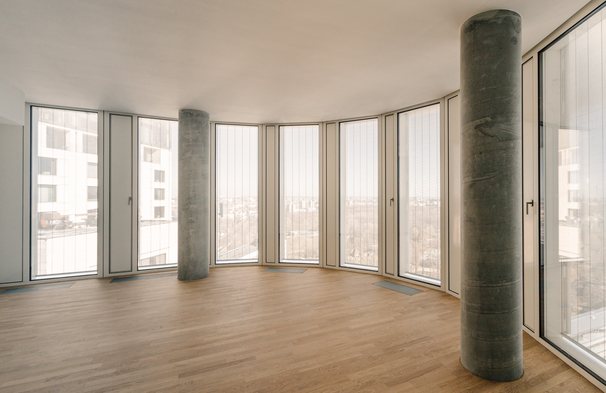 sonnenschutz fur hochhauser fassade produkte baunetz wissen