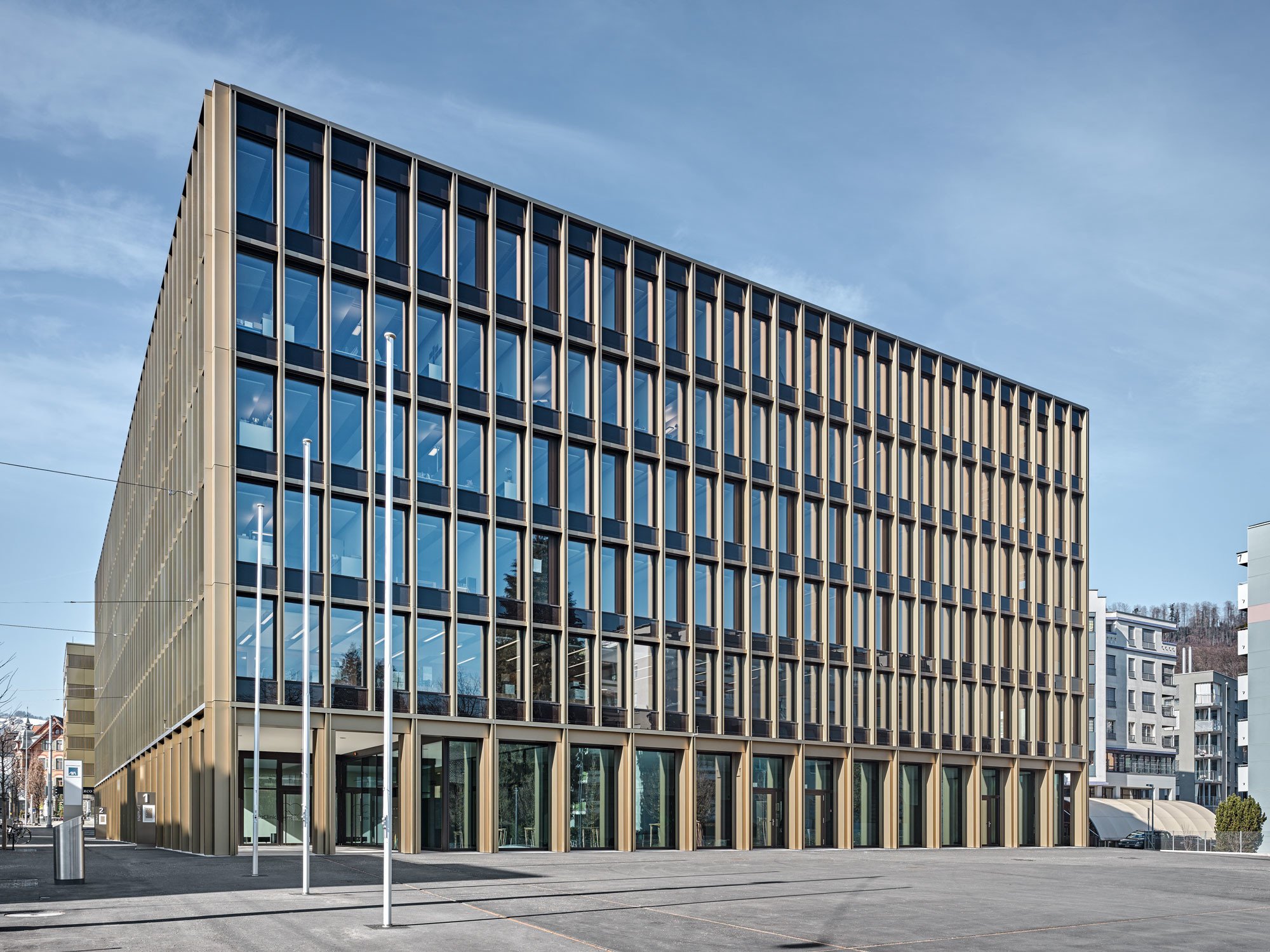 Stadthaus in Kriens Fassade Büro/Verwaltung