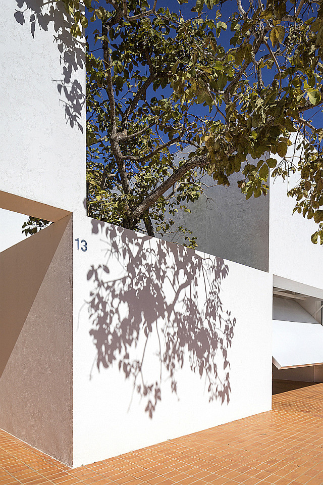 Casa Morrone in Brasilia Flachdach Wohnen/EFH Casa Morrone in Brasilia Flachdach Wohnen/EFH