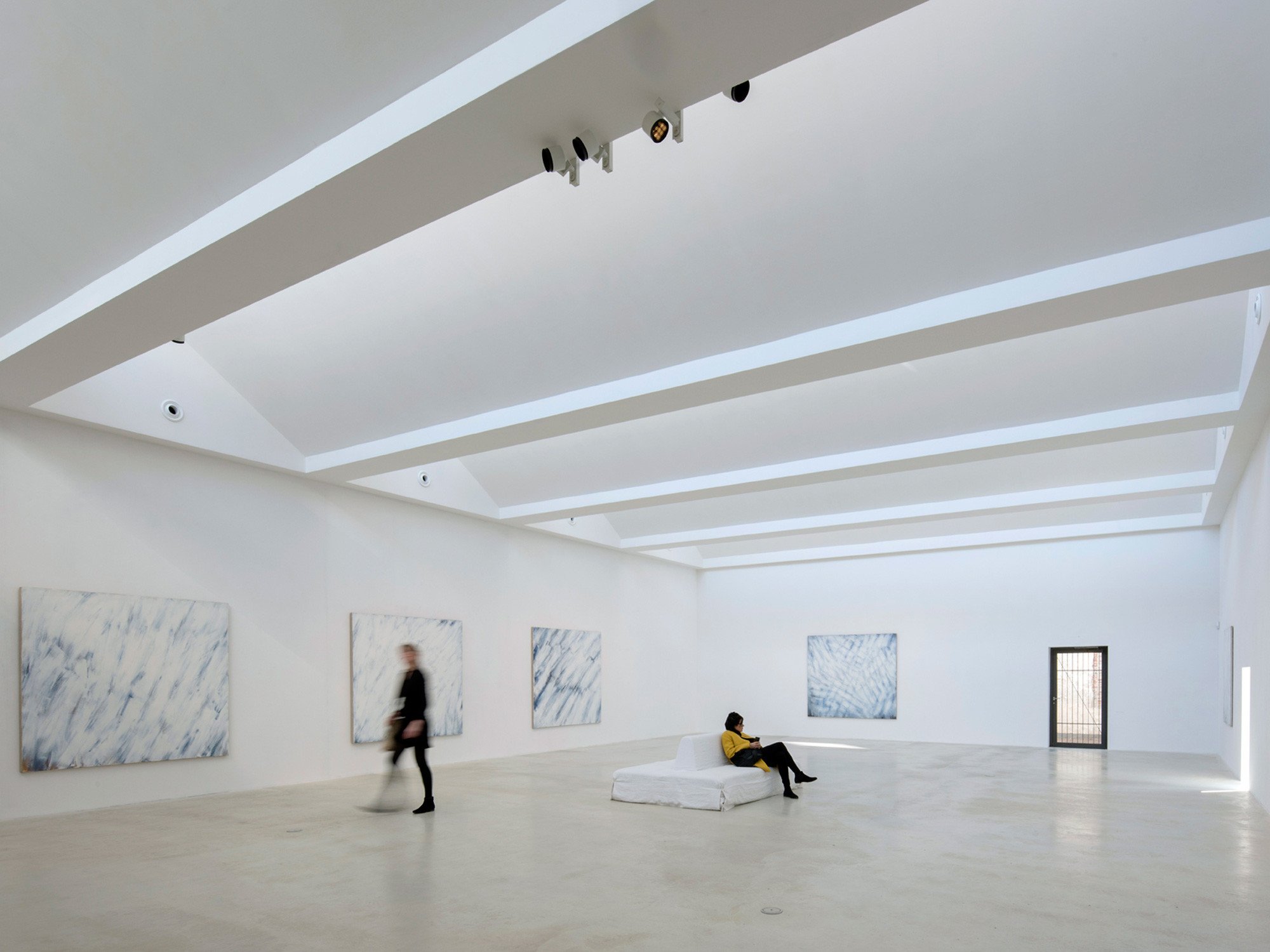 Axel Vervoordt Gallery In Wijnegem Licht Kultur Bildung Baunetz Wissen