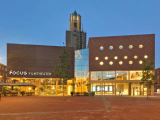 Der Entwurf für das Filmtheater Focus stammt von DP6 architectuurstudio aus Delft.
