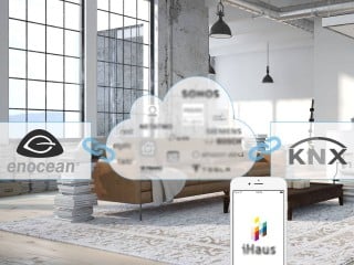 Zu den standardisierten Funkprotokollen, die weit verbreitet sind, gehören Bluetooth, EnOcean, KNX-RF, WLAN, ZigBee und Z-Wave. Homematic, RWE Smart Home und viele weitere zählen zu den proprietären Protokollen.