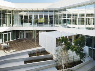 Mediterranes Lernzentrum: L'Hexagone bildet das neue Zentrum des Luminy-Campus, der zur Universität Aix-Marseille gehört.