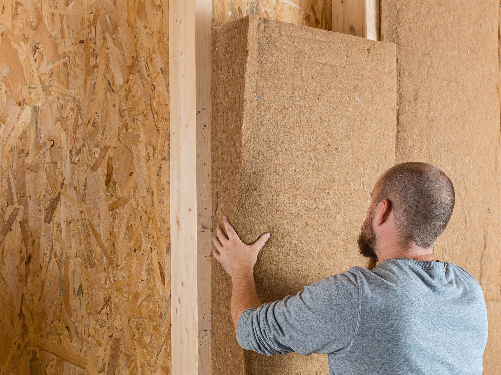 holzkonstruktion mit einblasdammung dammstoffe news produkte baunetz wissen