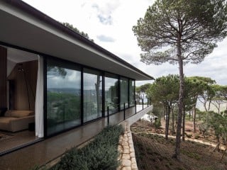 Wenige Autominuten von Beirut entfernt liegt das Wochenendhaus im Libanongebirge.