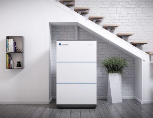 Sunfire-Home ist eine Brennstoffzelle, die auch mit Flüssiggas Energie für Wohngebäude erzeugen kann.