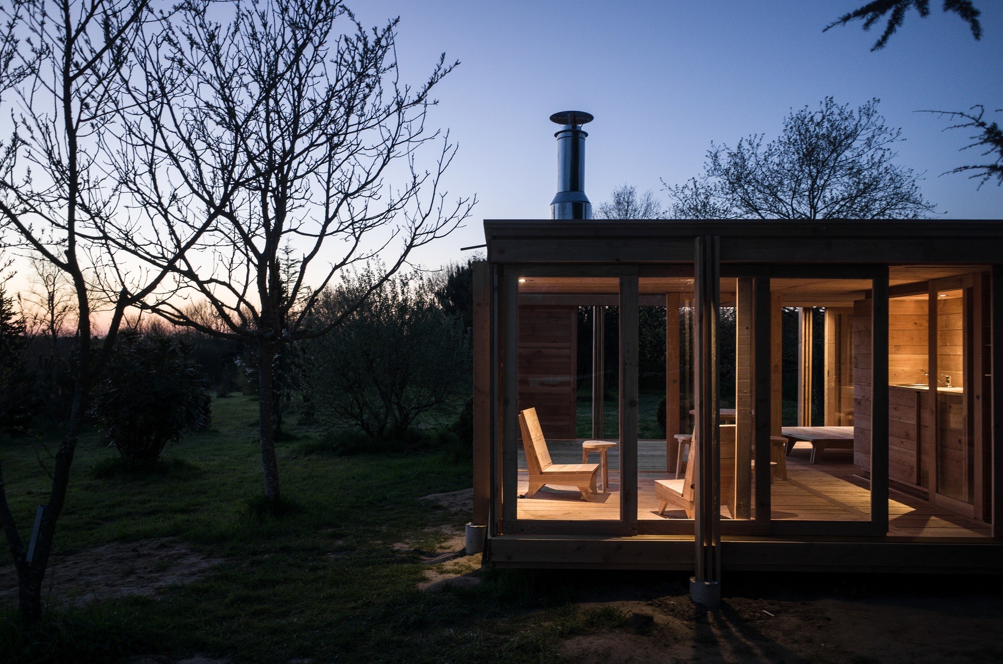 Die Bauteile sind aus regionalem Douglasienholz gefertigt. 