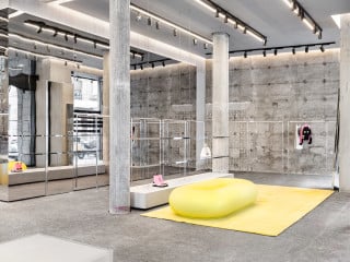 Flagship Store in Mailand